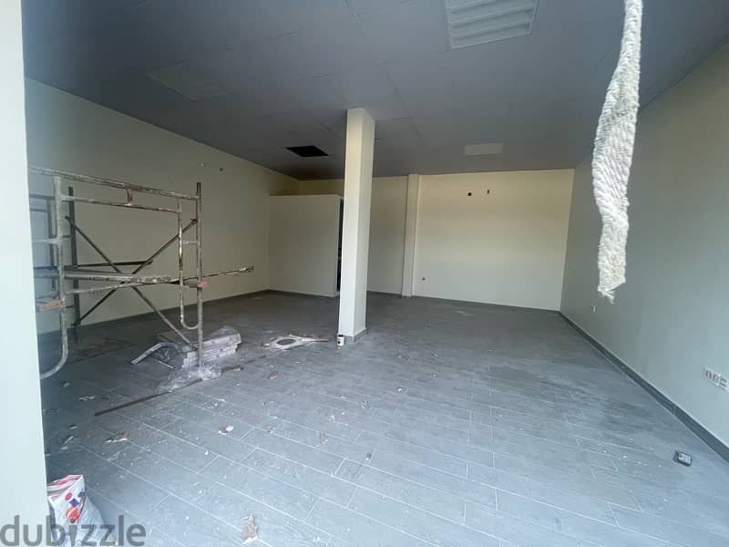 commercial Building for rent insanad 1