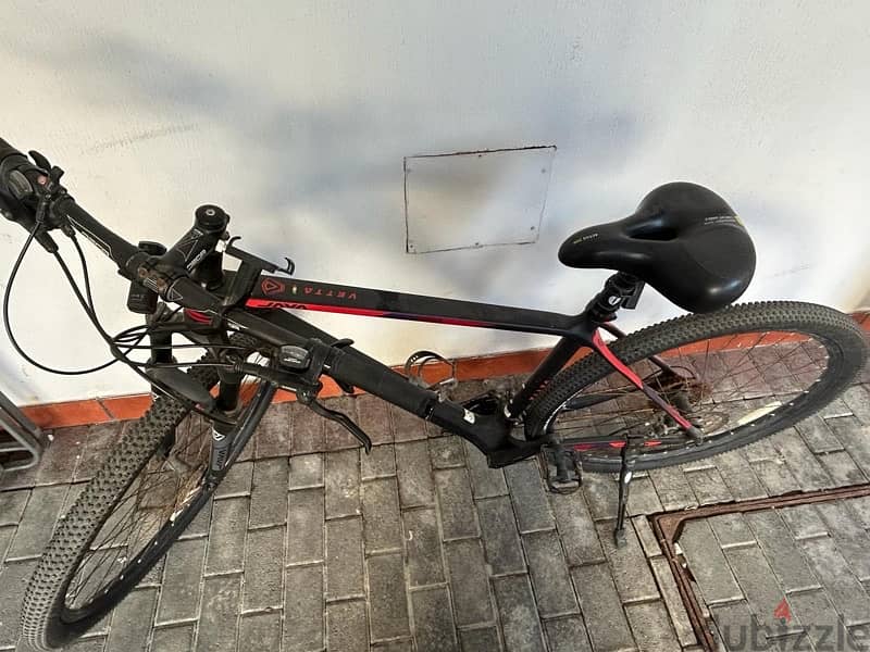 Vetta brand bike  (bought in 2021 and used lightly). 1