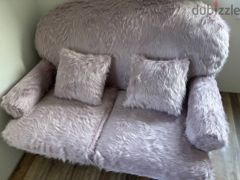 Fluffy sofa brand pink and white 6