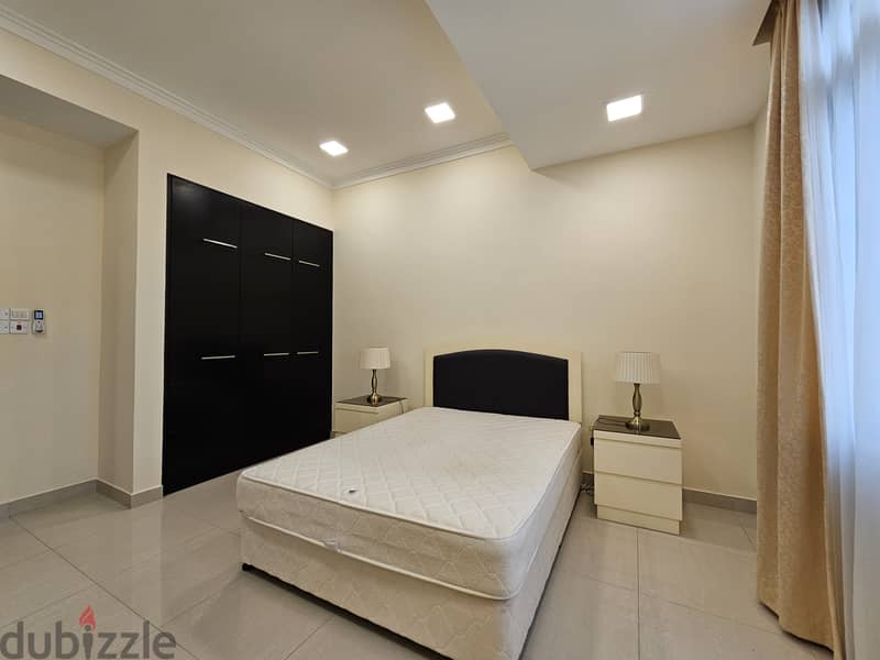 Spacious & Modern 3 Bedroom Flat in Janabiya 5