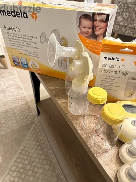 Medela double breast milk pump 0