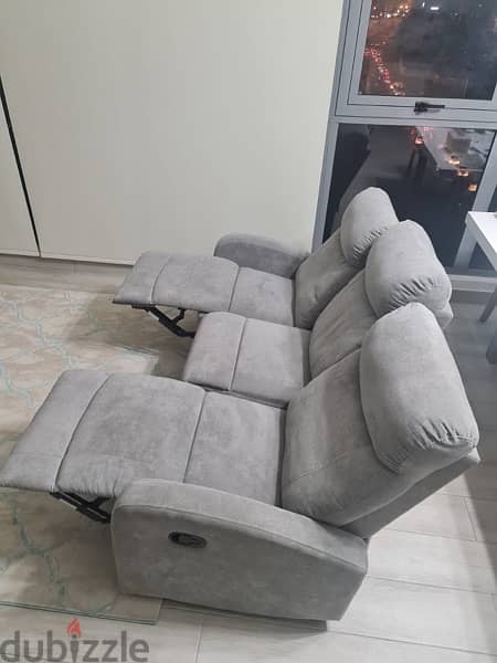 Recliner Sofa . Newly purchased only used 6 months . 1