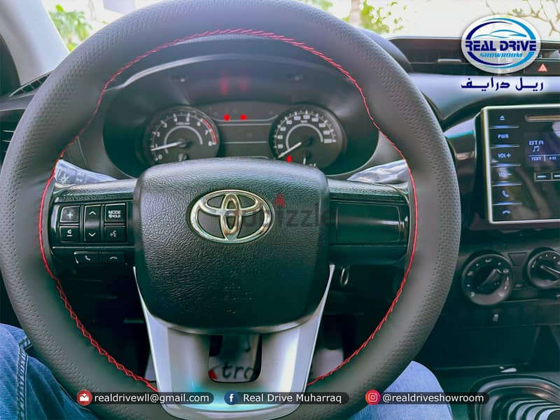 TOYOTA HILUX - PICK UP, SINGLE CABIN  Year-2018, Single owner use 6