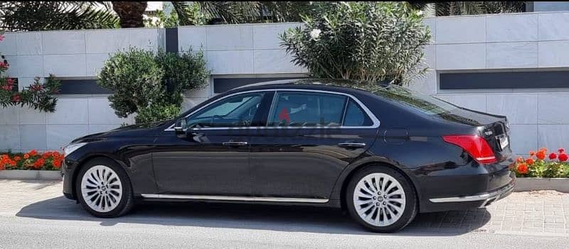 Genesis G90 Royal 1