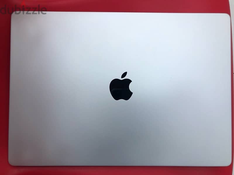 Used MacBook Pro 16inch M1 Max 1TB 5