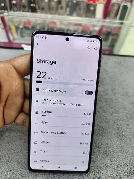Motorola edge plus 2022.5G. for sell 4