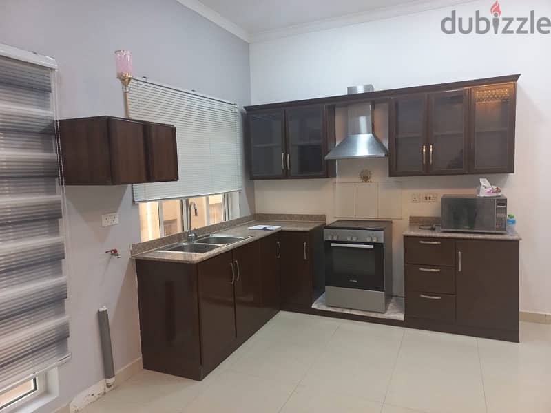 flat for rent in tubli 3bedrooms 2 bathrooms ope kitchen 1