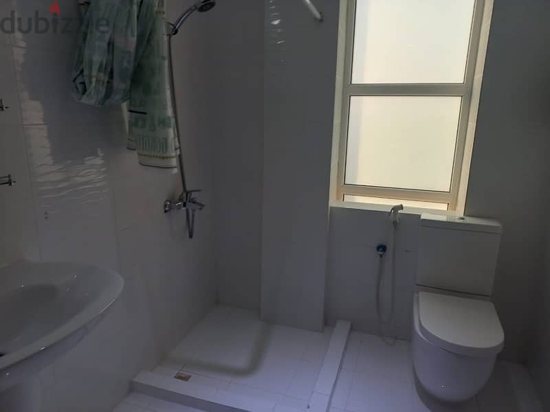 flat for rent in tubli 3bedrooms 2 bathrooms ope kitchen 3