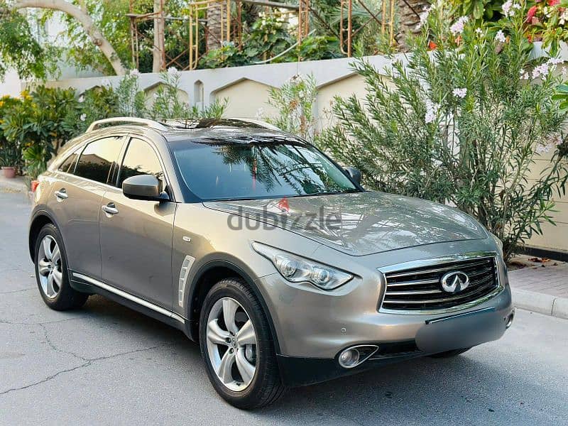 INFINITI FX35
Year-2009. Excellent condition car in very well maintain 15