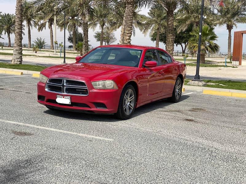 Dodge Charger 2013 (Red) 1
