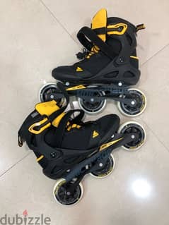 rollerblades as new with the accessories