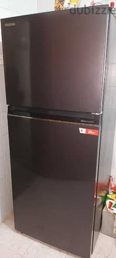 680 ltr toshiba fridge for sale 1.5 yrs used