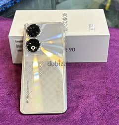 Honor 90 rom 256 gb very good condition you are interested call me 0