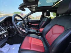 Porsche Macan 2017 with carplay/mint condition 0