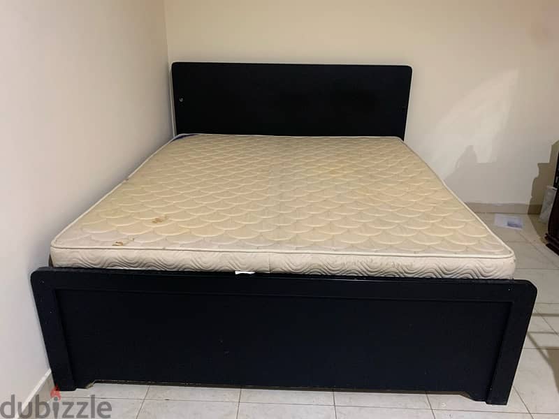 king size bed with mattress 1