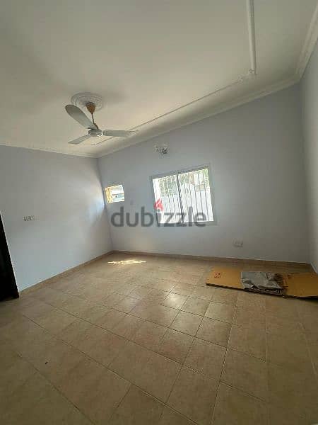 A house for rent in Riffa, Abu Kuwara للايجار بيت في الرفاع ابوكوارة 4