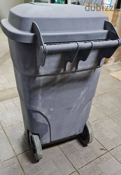 Wheel Garbage container 0