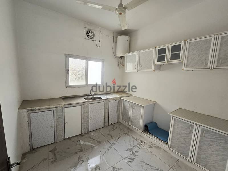 For Rent 2BHK Apartment in Jidhafs Near GoldShops 1