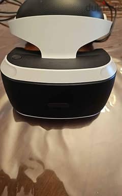 PS4 VR EXCELLENT CONDITION COMES WITH ALL WIRES