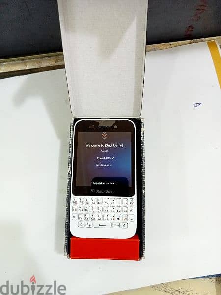 blackberry Q5 1