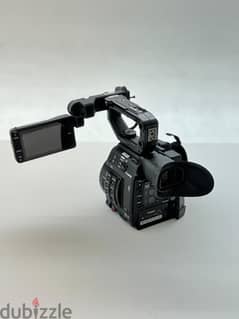 Canon C200 cinema camera 0