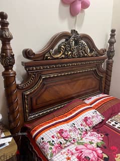 urgent bed with mattress for sale (120*200)
