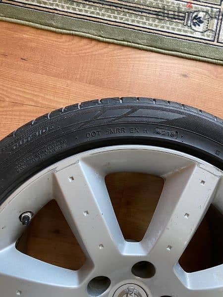 nissan 350z OEM rims and tyres for sale 1