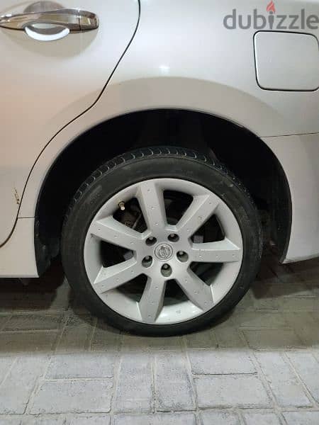 nissan 350z OEM rims and tyres for sale 3