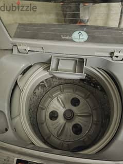 8kg front load Washing machine 0