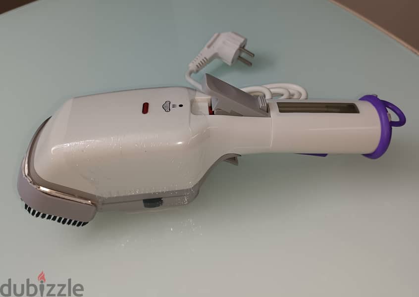 Brand New Portable Steam Iron for Sale 0