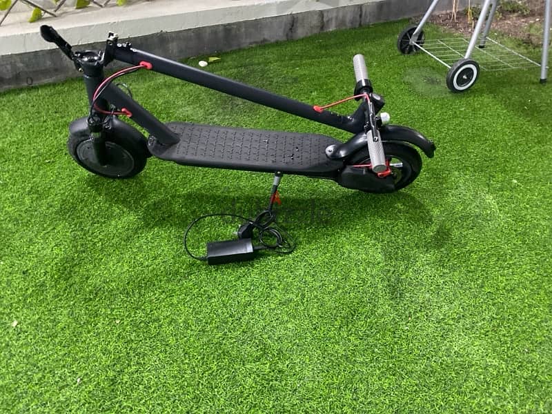 scooter for sale in good condition 1