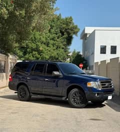 FORD EXPEDITION 2012 EXCELLENT CONDITION