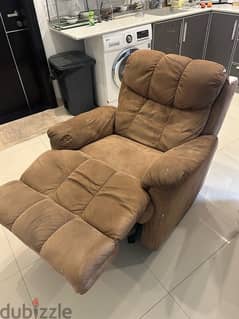 recliner sofa (needs Little reupholstering ) 0