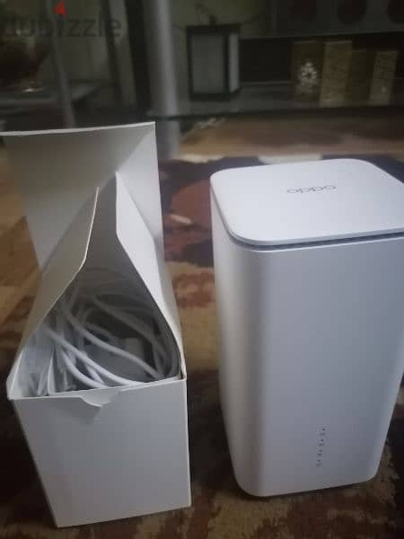 OPPO 5G CPE T1a router for sale. 3
