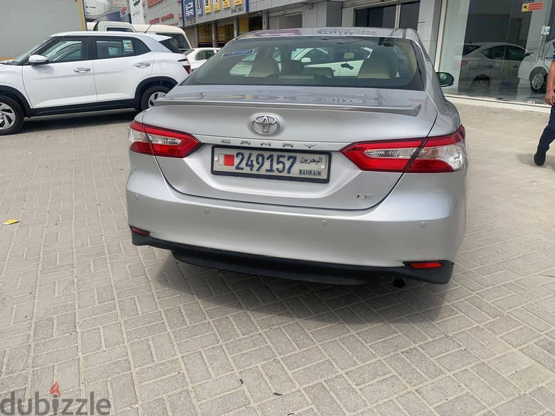 TOYOTA CAMRY LE - 2019 3