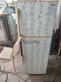 fridge for sale in good condition 0
