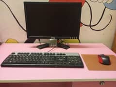 Compaq PC and dell monitor