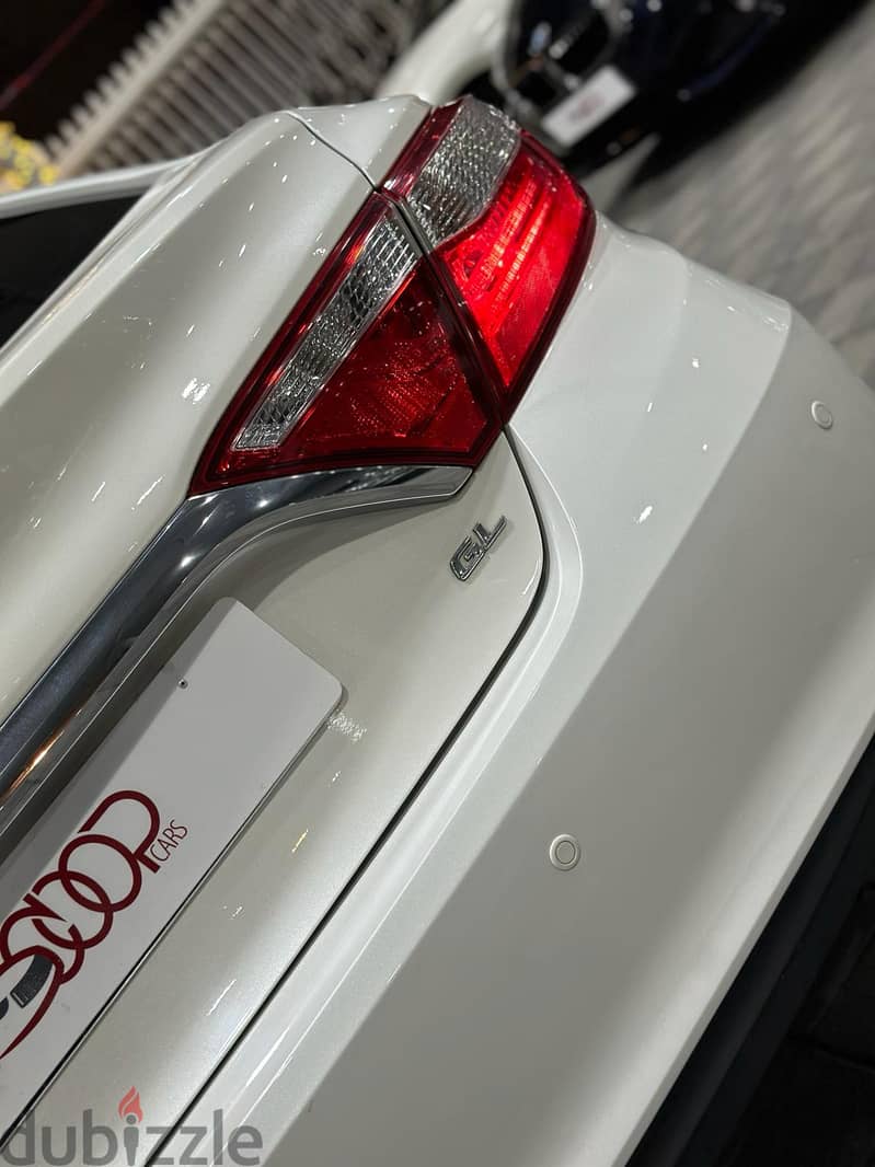 Toyota Camry GL 8