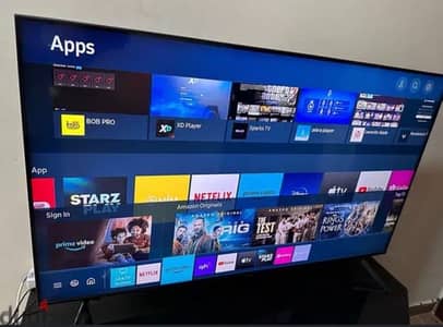 55“ Samsung smart tv 4K UHD with remot and stand