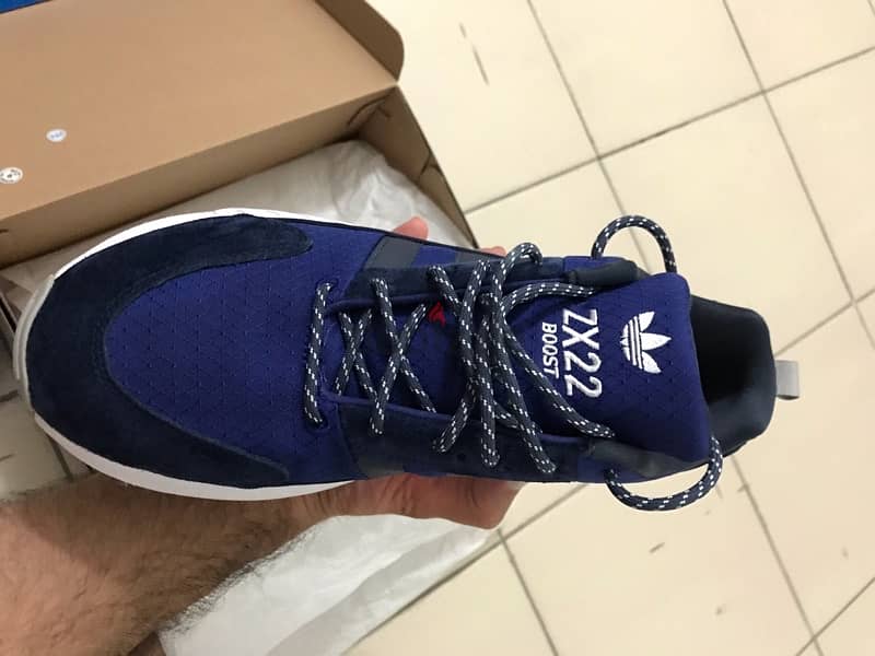 Adidas ZX 22 BOOST 1