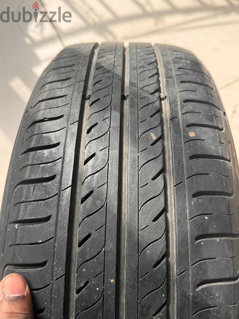 205/60/R16 tyre with rim fore sale good confition. 1