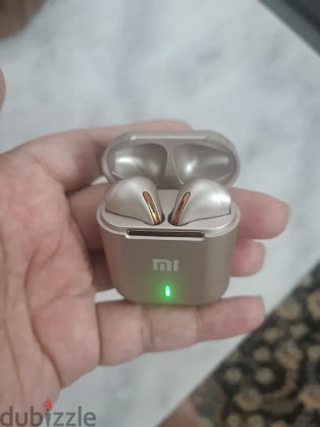 xiaomi earbuds J18 TWS new with case and cable 1