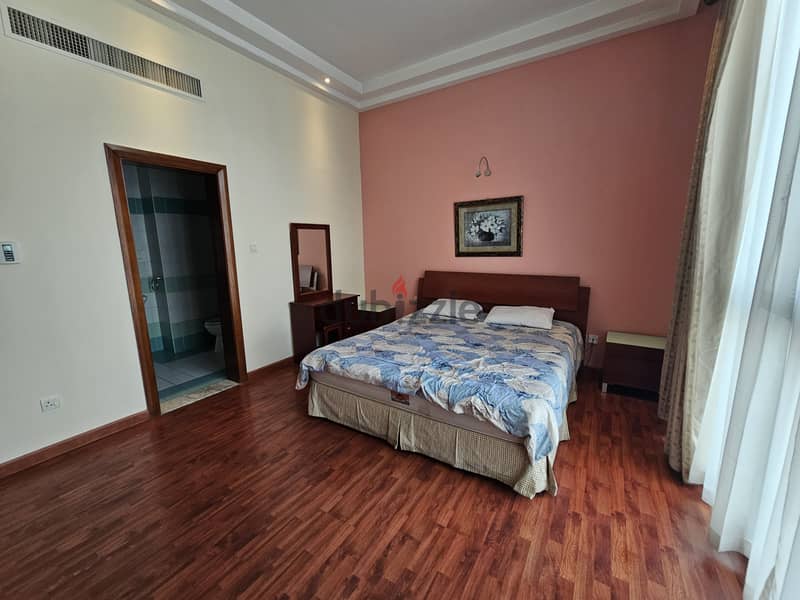 Spacious 2 Bedroom in Juffair - Inclusive 8