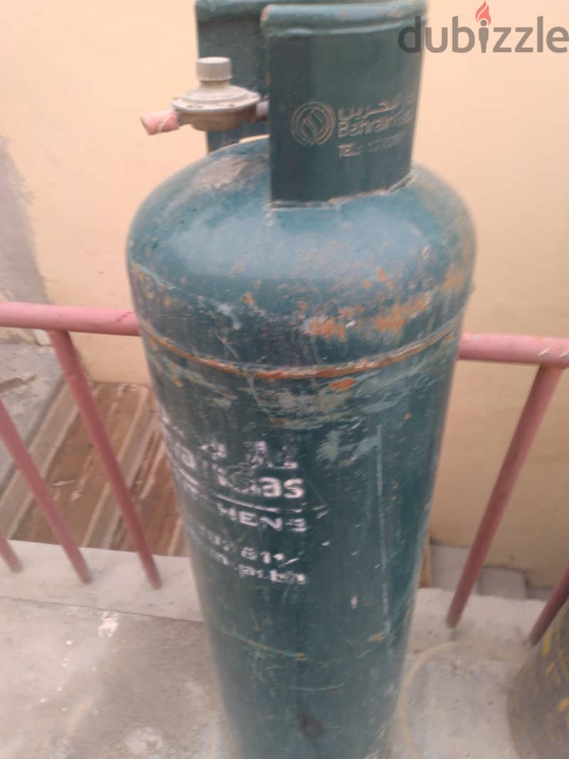 Bahrain Big Gas Cylinder including Regulator (size large ) 0