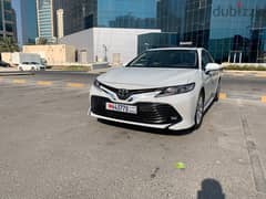 2018 camry LE for sale. Single owner. Kanoo maintained. Low mileage.