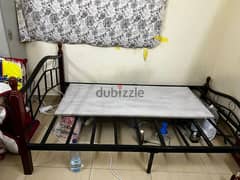 (double small) size bed 10bd fixe price condition like new 0