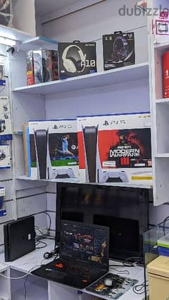 Running Playstation & Electronic Shop