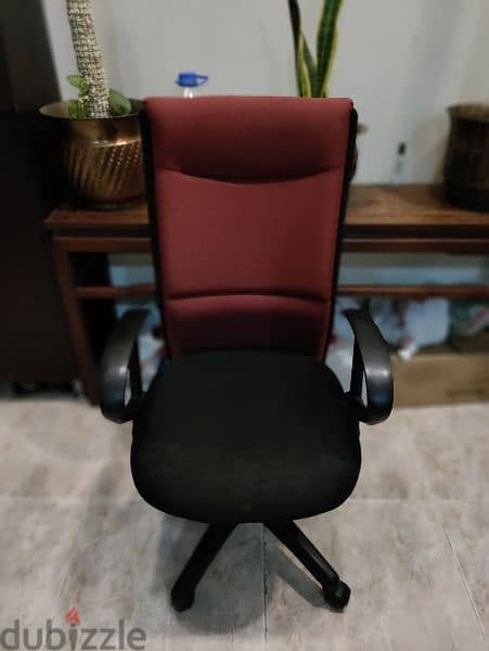 OFFICE CHAIRS 4