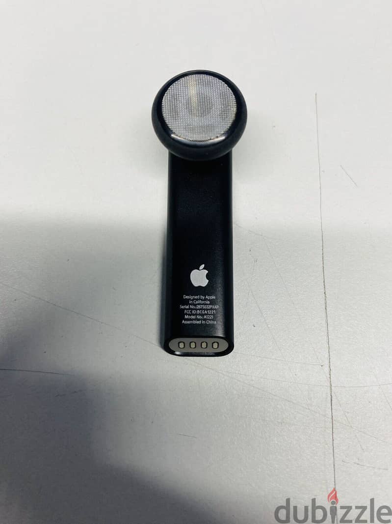 Apple Collectible A1221 First Ever iPhone Bluetooth Headset 2