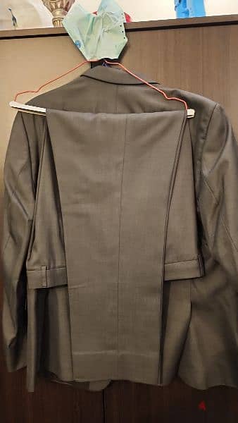 Men's suit, size 42 to 44cm, XL 3